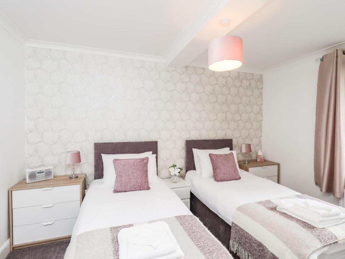 Simply Suite Castle Douglas Εξωτερικό φωτογραφία